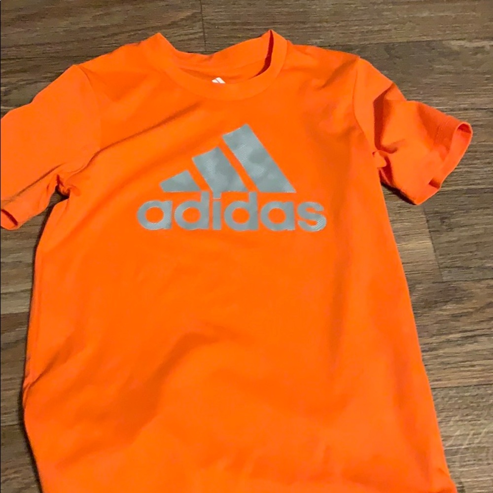 Size 7 adidas shirt